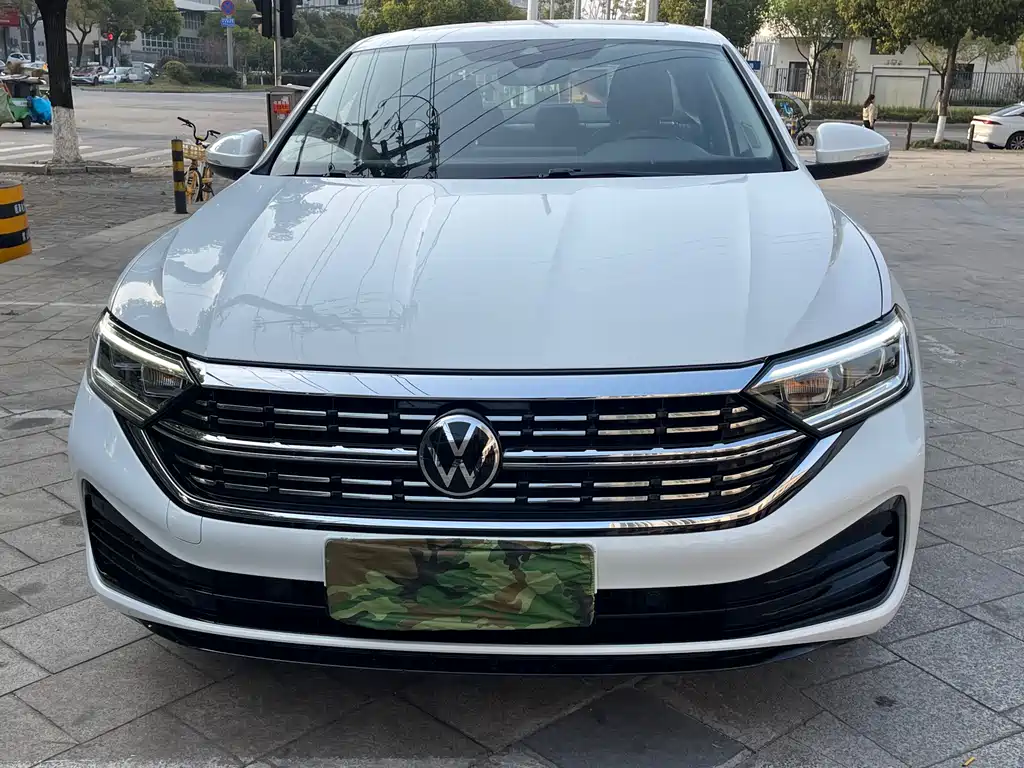 Volkswagen Sagitar 2023