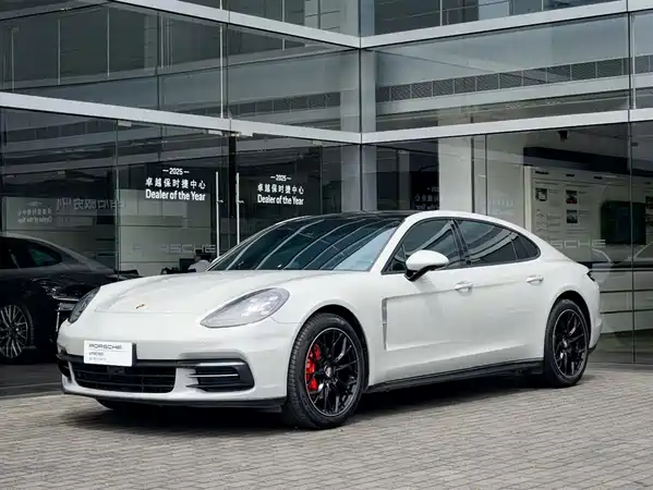Porsche Panamera 2018
