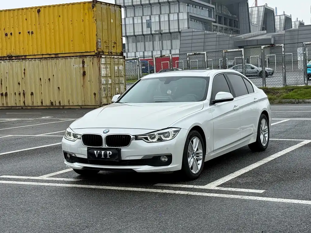 BMW 3 Series 2016