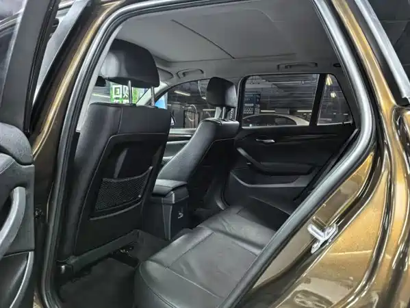 BMW X1 2013