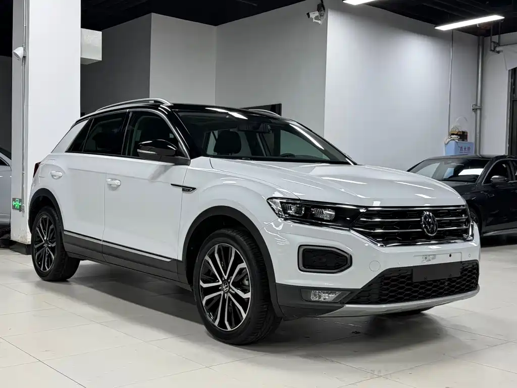 Volkswagen T-Roc 2023