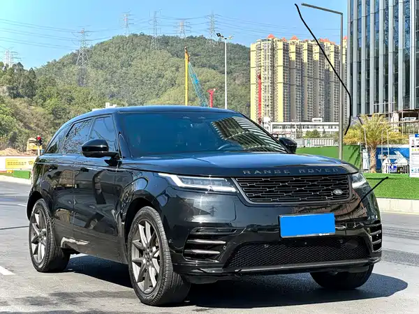 Land Rover Range Rover Velar 2024