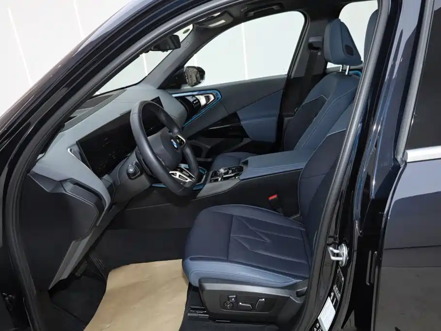 BMW X3 2025 — фото 17