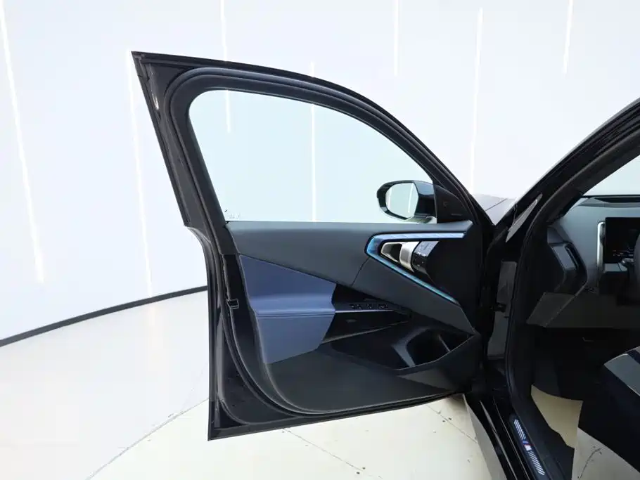 BMW X3 2025 — фото 16