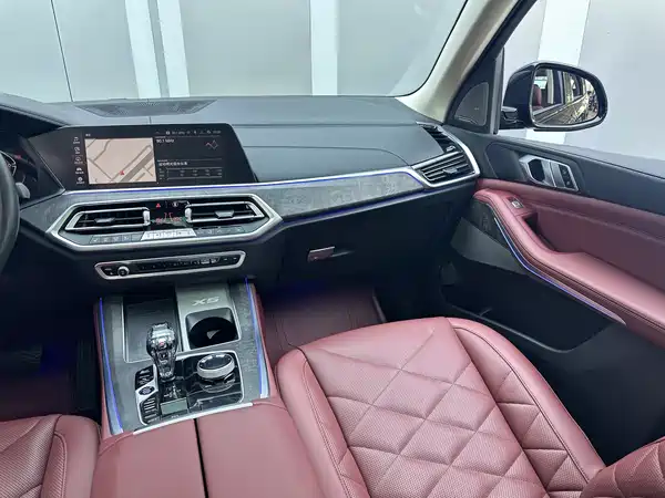 BMW X5 2023