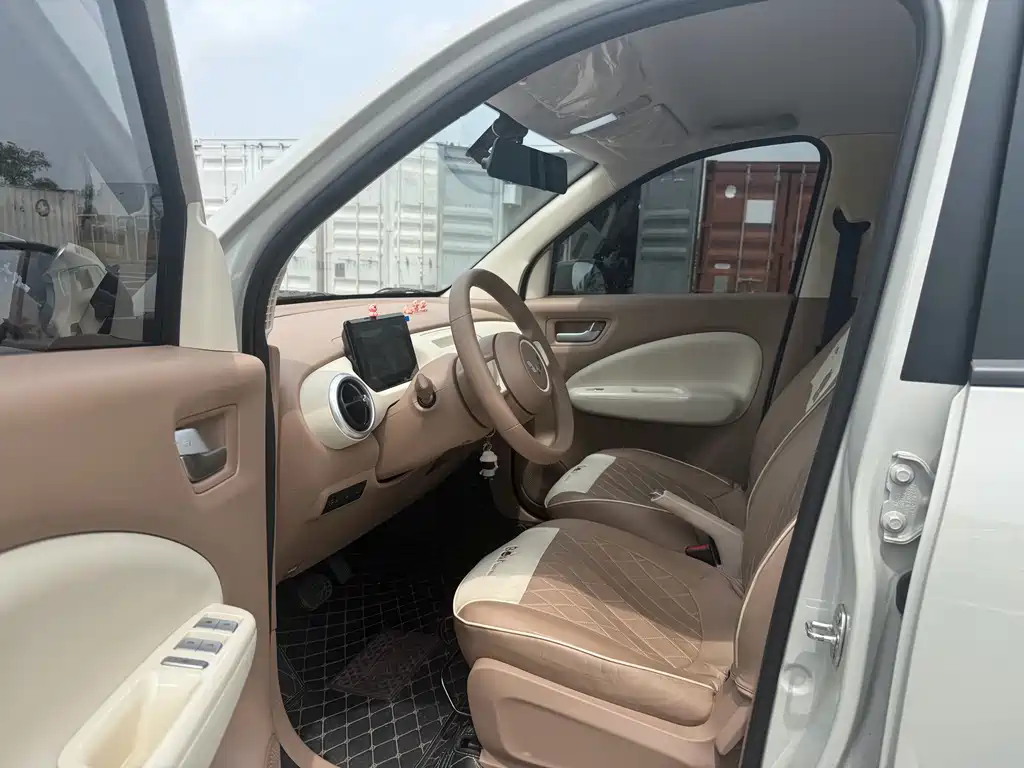 Wuling Hongguang MINIEV 2025