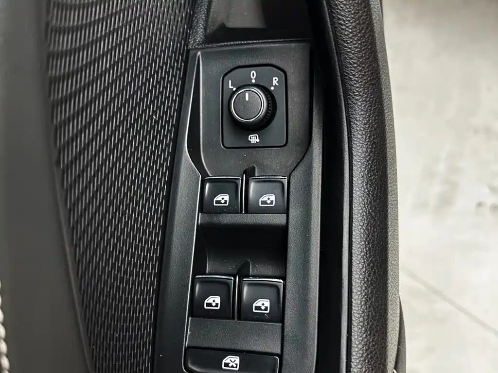 Skoda Octavia 2024 — фото 14
