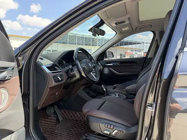 BMW X1 2021