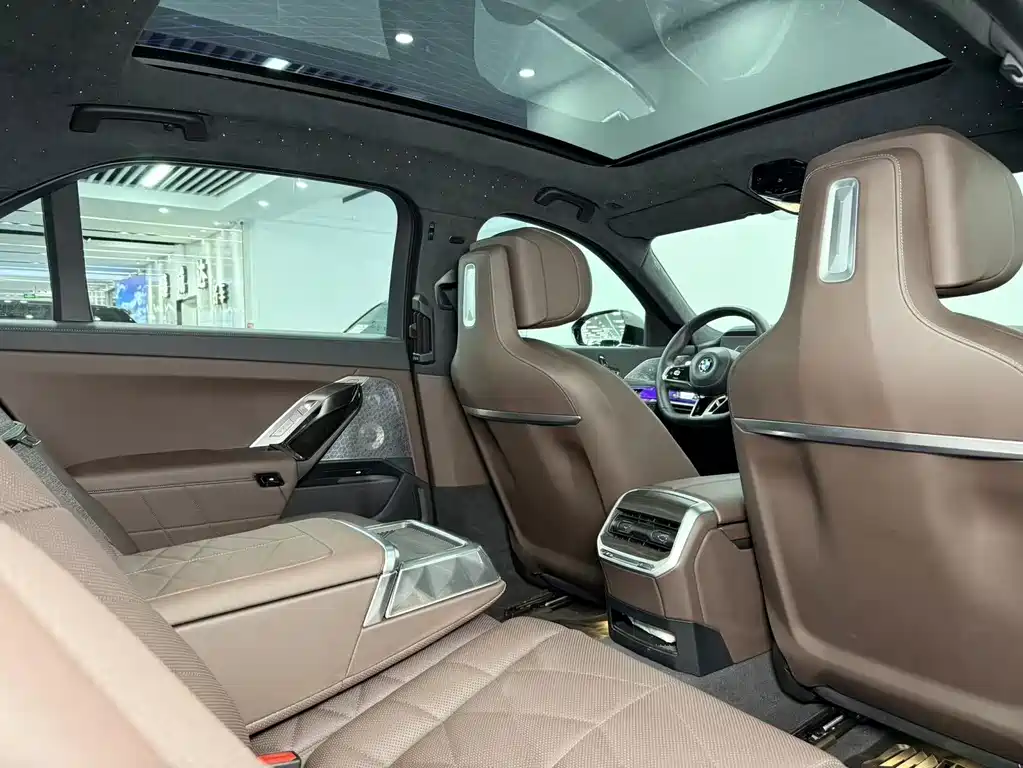 BMW 7 Series 2025 — фото 14