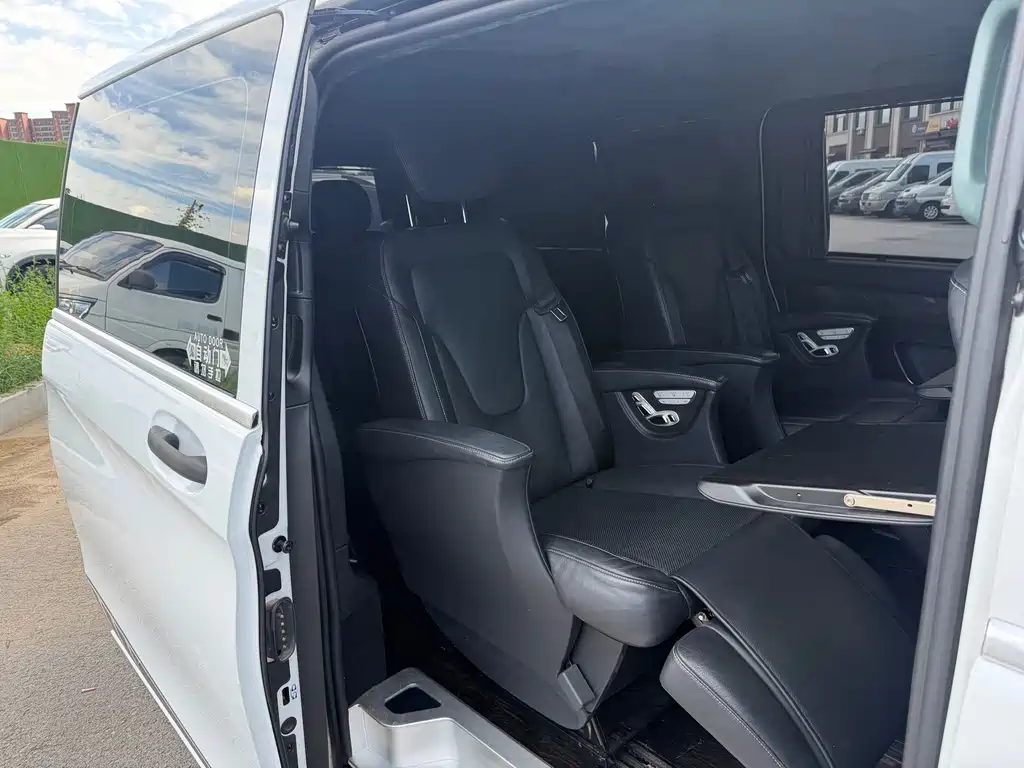 Mercedes-Benz Vito 2020 — фото 22