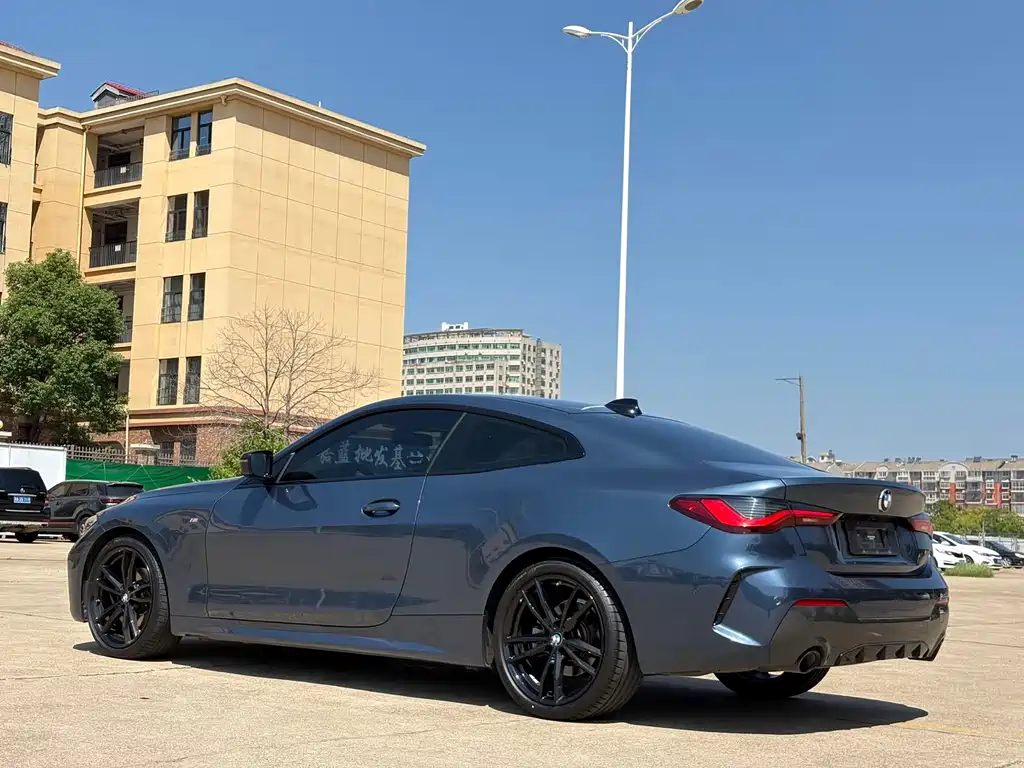 BMW 4 Series 2022 — фото 13