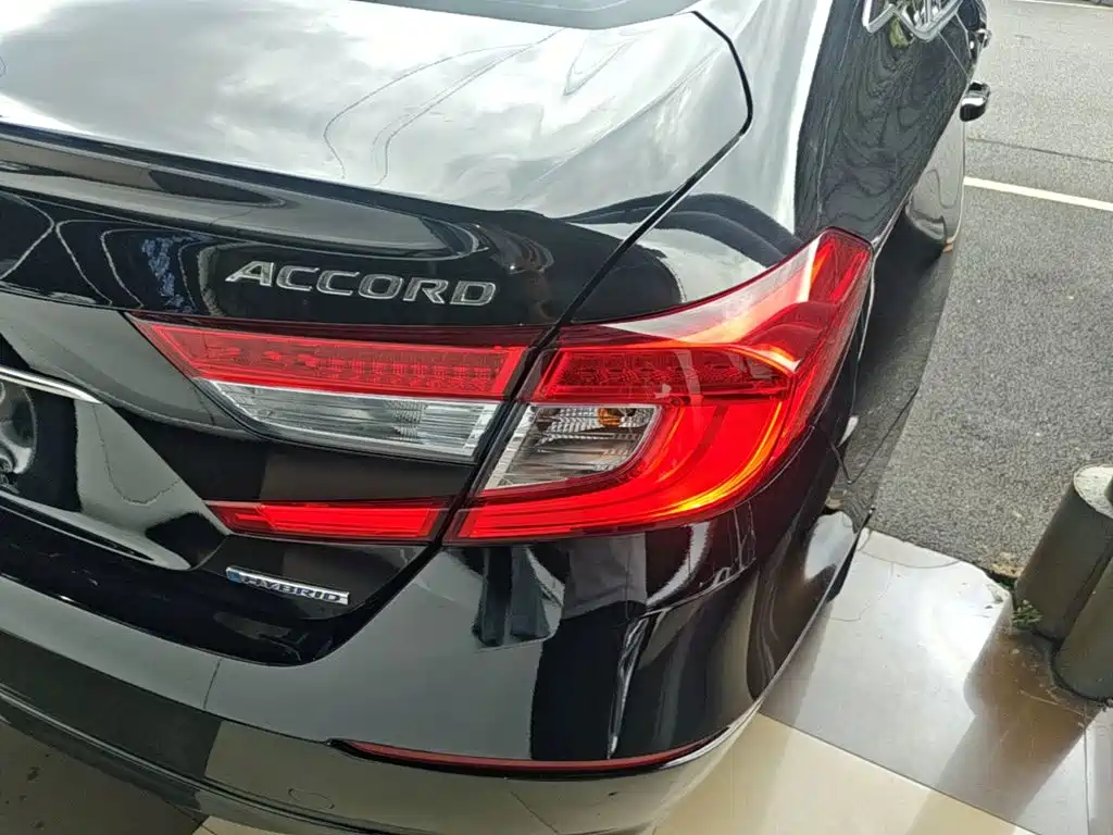 Honda Accord 2021 — фото 8
