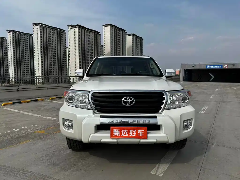 Toyota Land Cruiser 2016