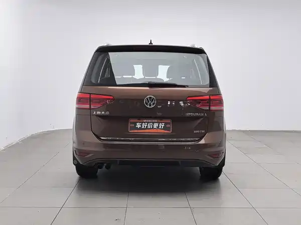 Volkswagen Touran 2016