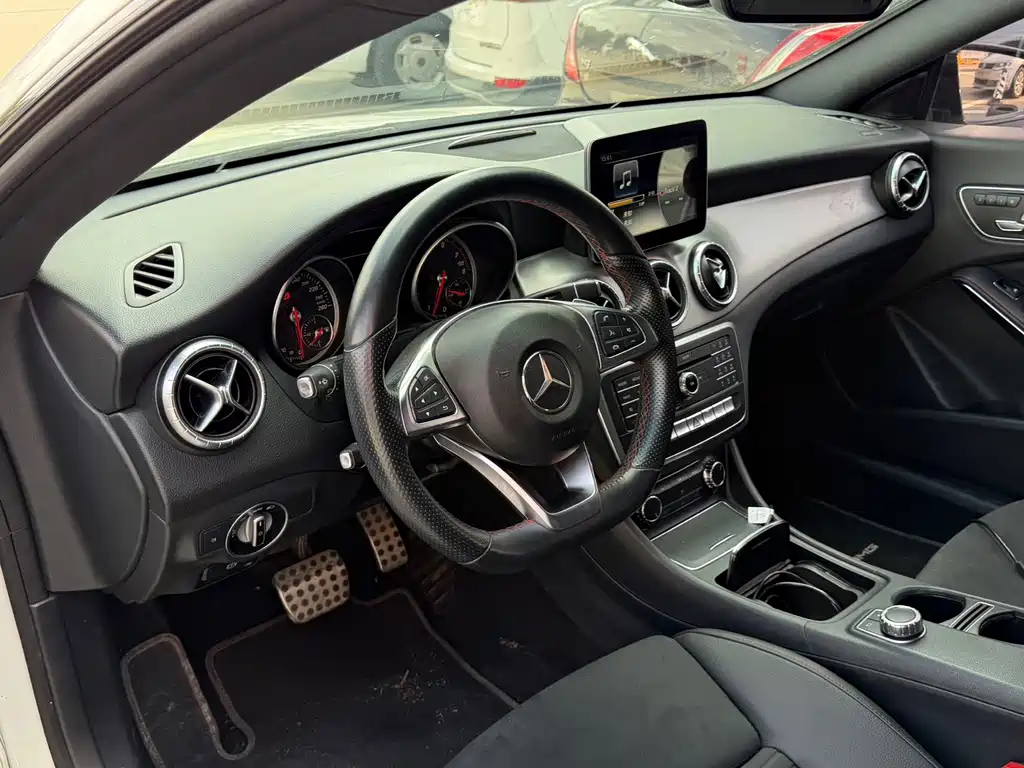 Mercedes-Benz CLA 2017 — фото 4