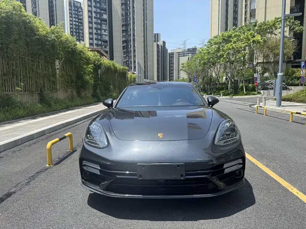 Porsche Panamera 2021 — фото 2