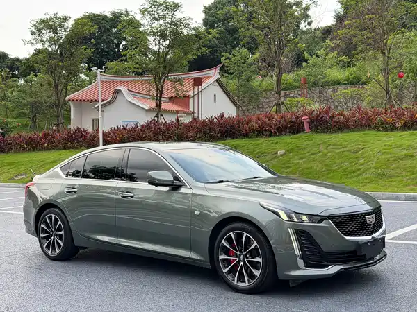 Cadillac CT5 2023