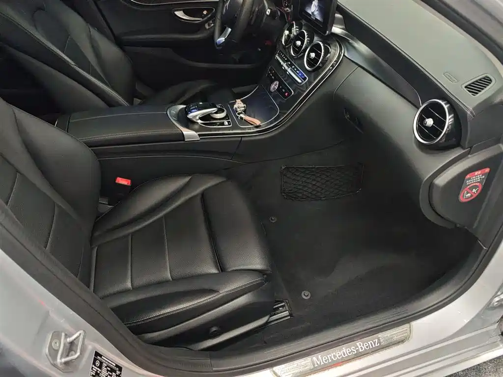 Mercedes-Benz C-Class 2016 — фото 20
