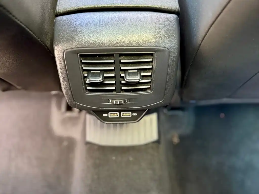 Volkswagen T-Roc 2022 — фото 16