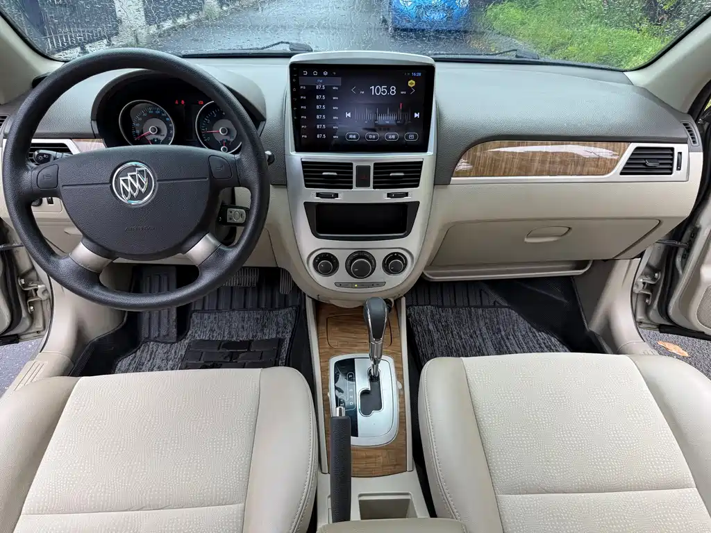 Buick Excelle 2015
