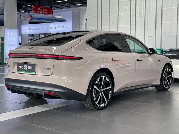 NIO ET5 2023