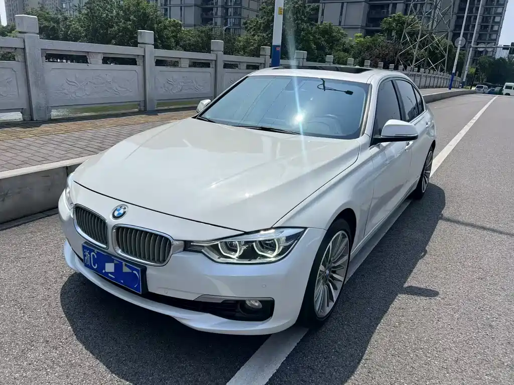 BMW 3 Series 2018