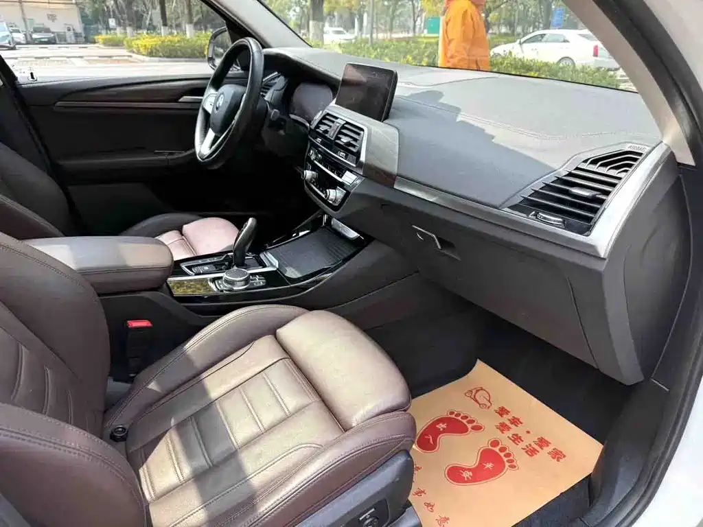 BMW X3 2021