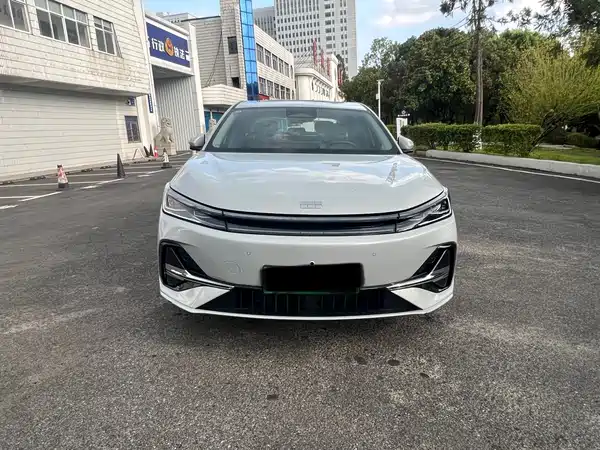 Geely Galaxy A7 EM 2025