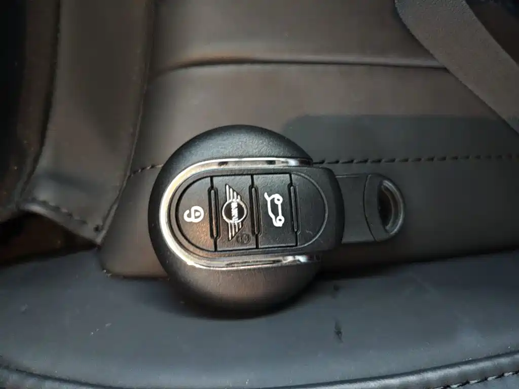 MINI Clubman 2021 — фото 17