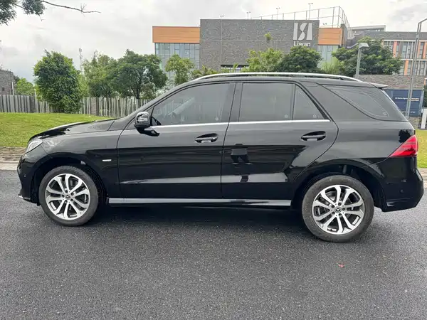 Mercedes-Benz GLE 2018