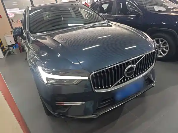Volvo XC60 2023