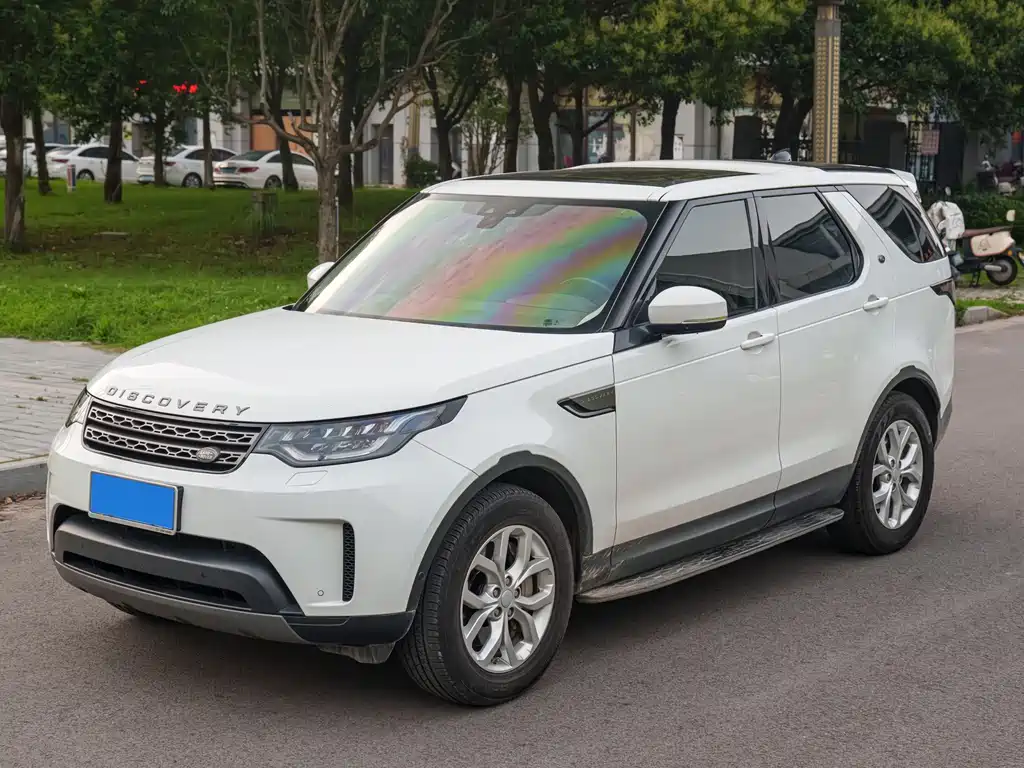 Land Rover Discovery 2020 — фото 1