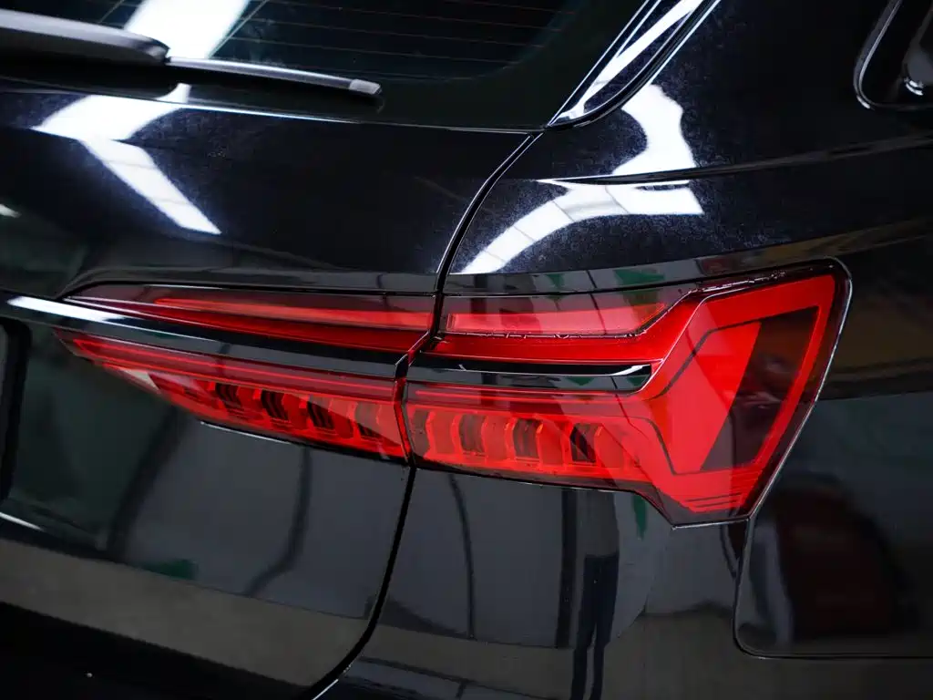 Audi RS 6 2024 — фото 5