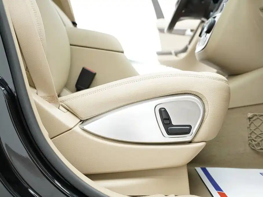 Mercedes-Benz R-Class 2011 — фото 17