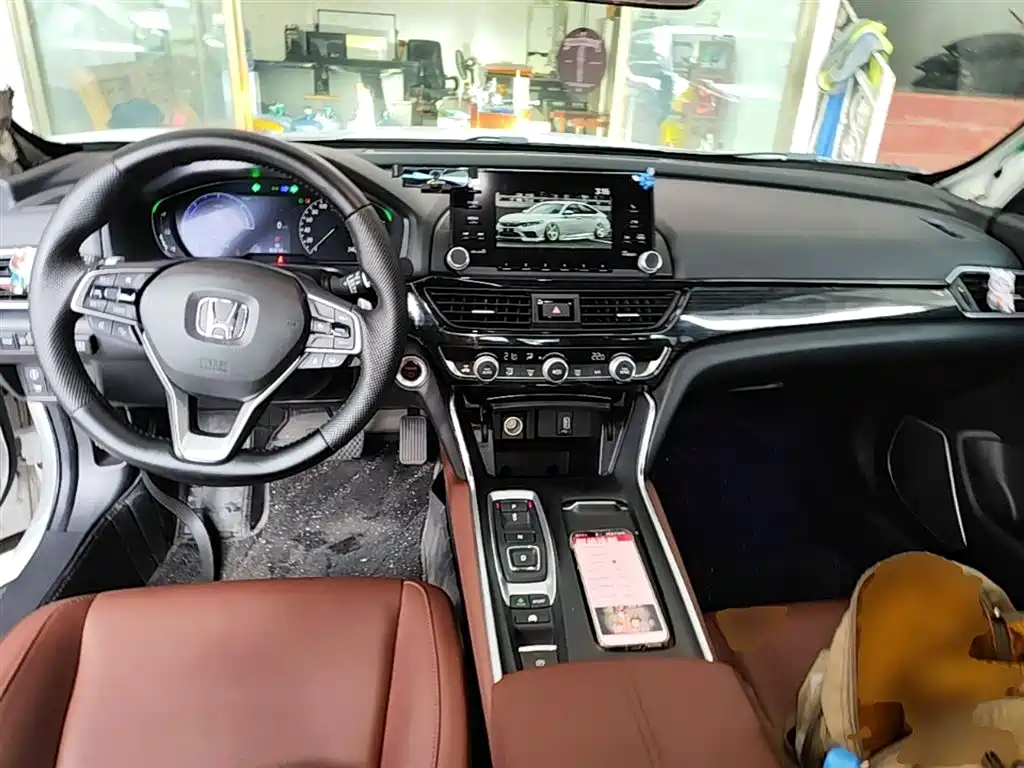 Honda Inspire 2022 — фото 10