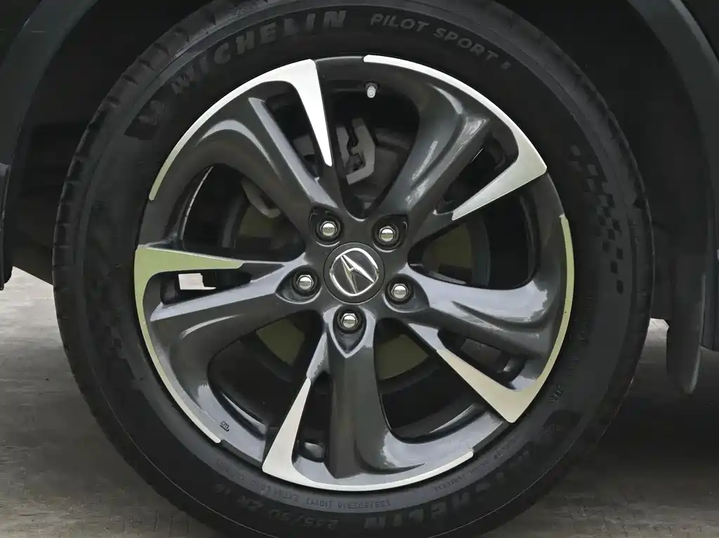 Acura CDX 2019 — фото 39