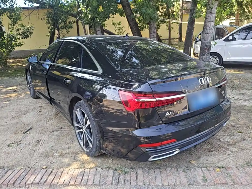 Audi A6L 2020