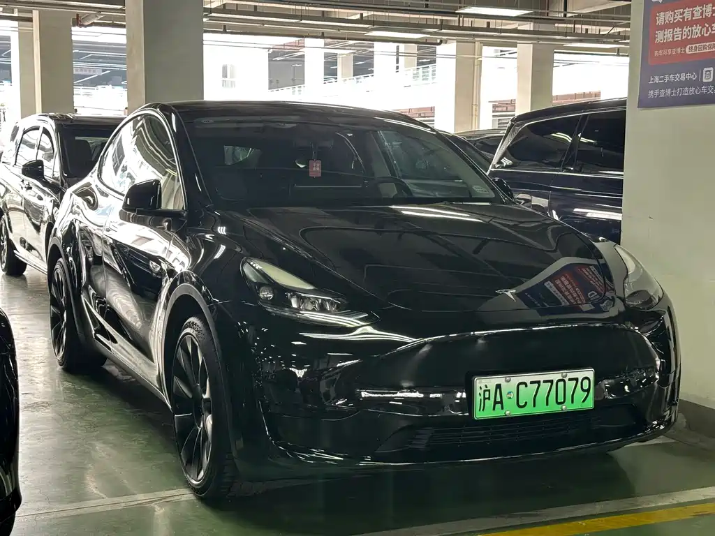 Tesla Model Y 2023 — фото 16
