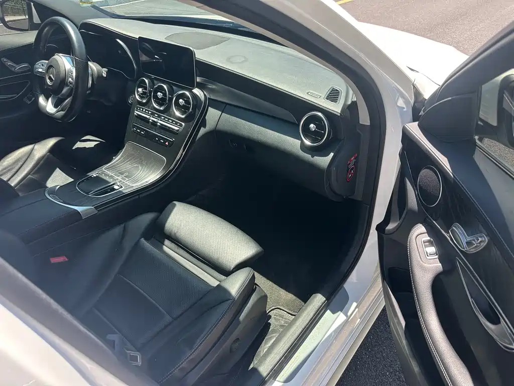 Mercedes-Benz C-Class 2020 — фото 9