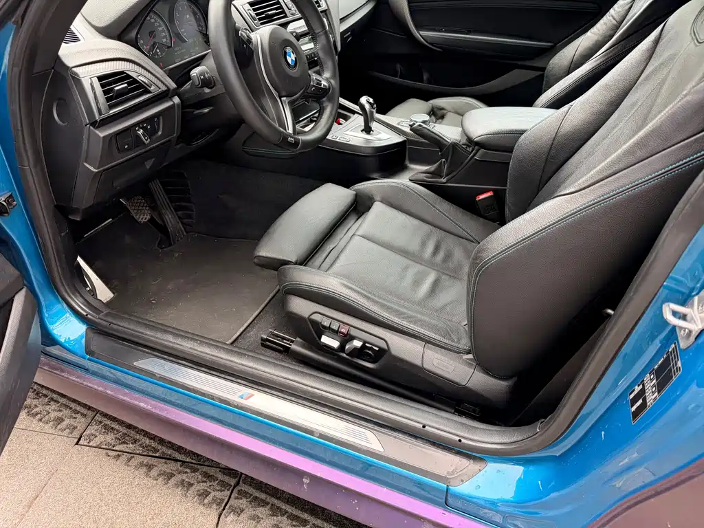 BMW M2 2017 — фото 9