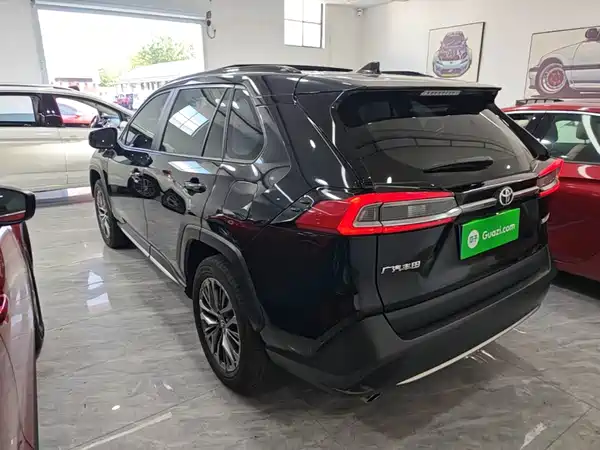 Toyota Wildlander 2023