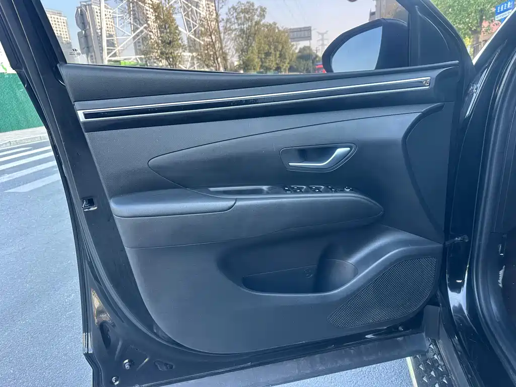 Hyundai Tucson 2021 — фото 14