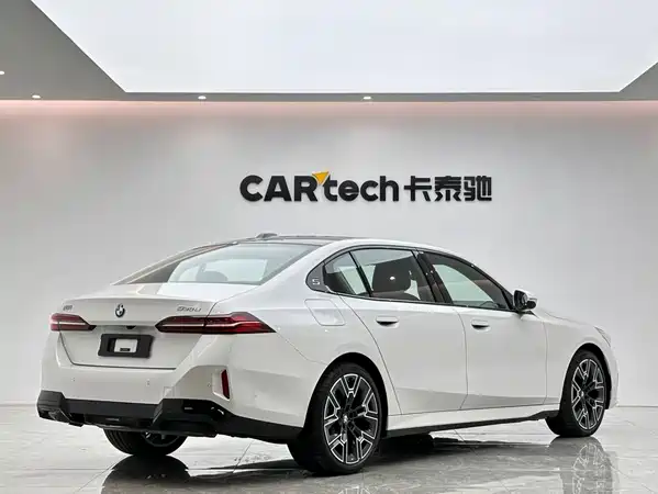 BMW 5 Series 2026