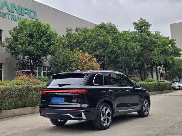 Geely Xingyue L 2024