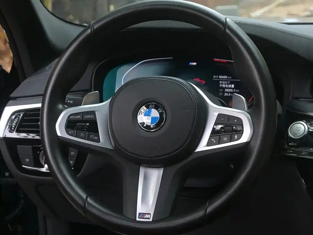 BMW 5 Series 2022 — фото 13
