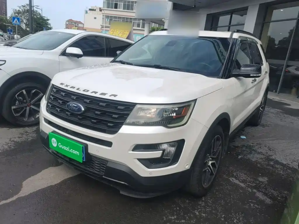 Ford Explorer 2017 — фото 2