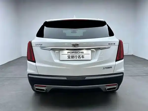 Cadillac XT5 2026