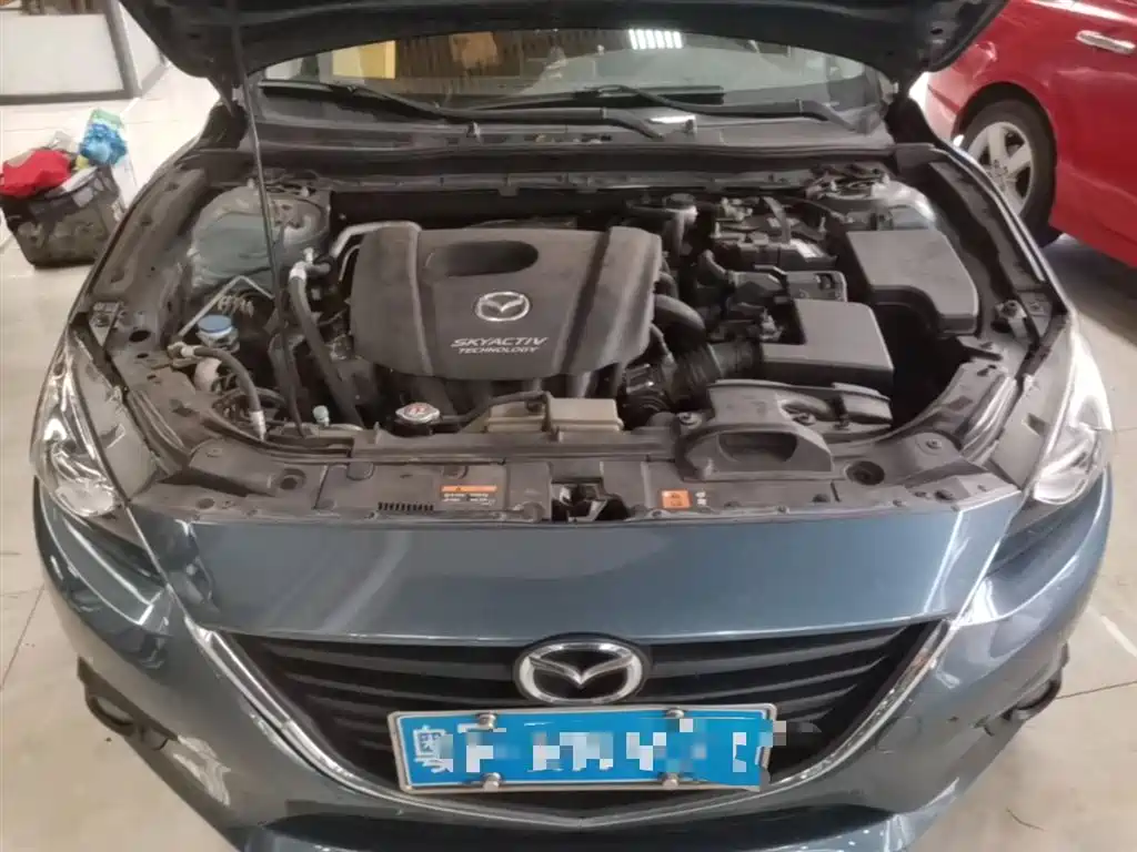 Mazda 3 Axela 2016 — фото 20
