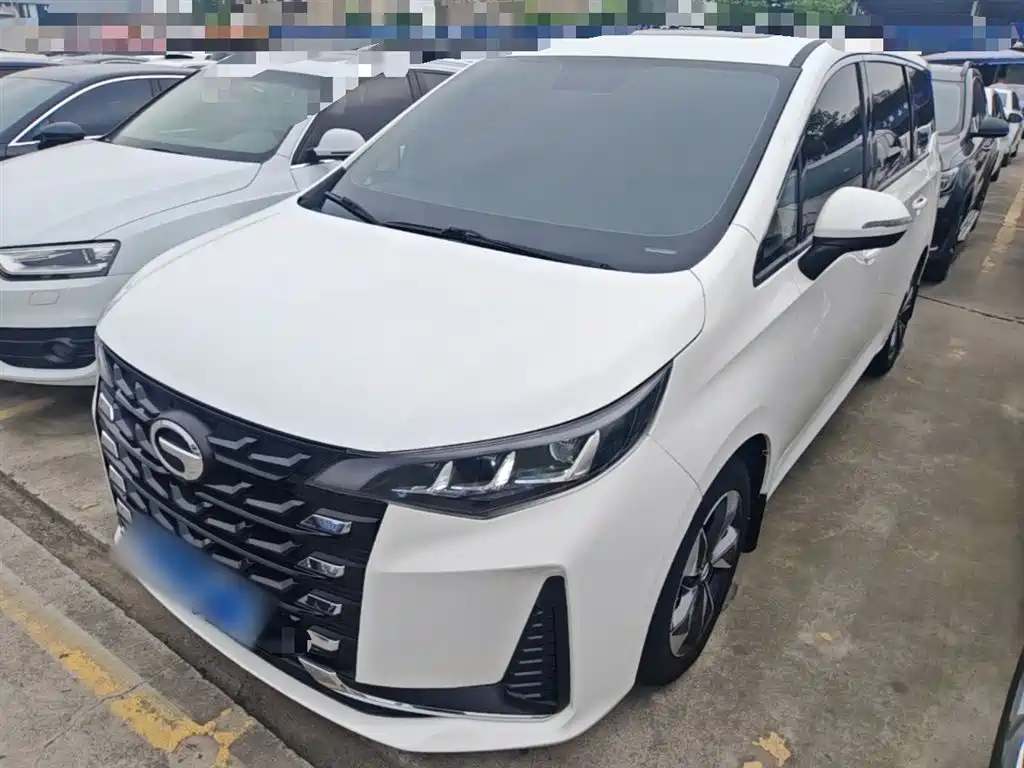 GAC Motor Trumpchi M6 2021 — фото 2