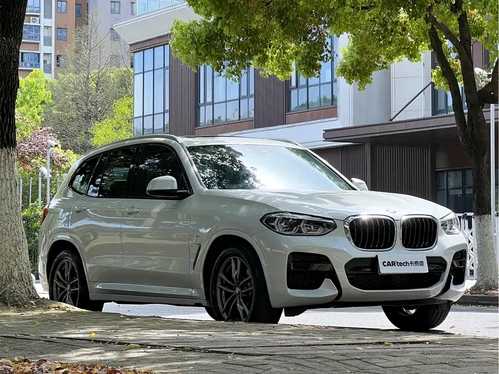 BMW X3 2021 — фото 3